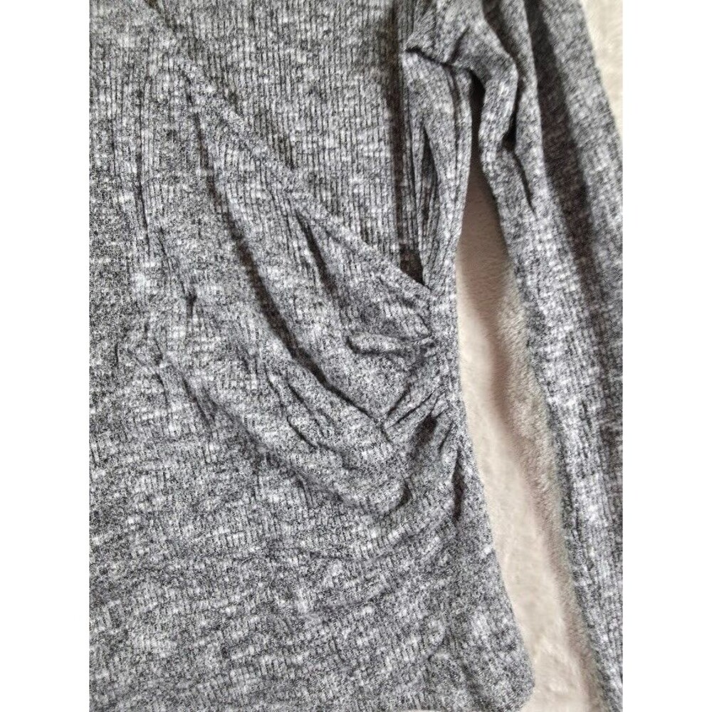 Rock & Republic Sz L Side Ruched Surplus Sweater Heather Grey Black Modesty Snap - Picture 4 of 9